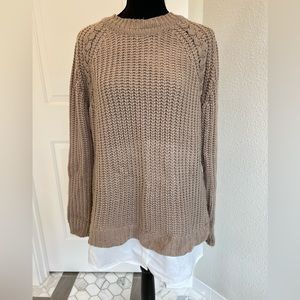 BB Dakota - Woven Detail Pullover